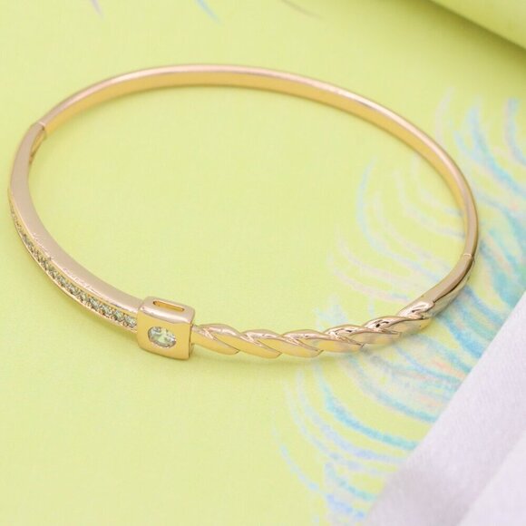 Twist Design Rose Gold Bangle with Crystal Square Accent, XPBL0523 - Picture 5 of 12